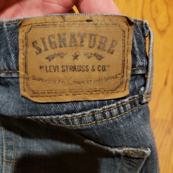 Levi's Signature Relaxed Style Jeans Men's Size 36 x 32 - Picture 3 of 8